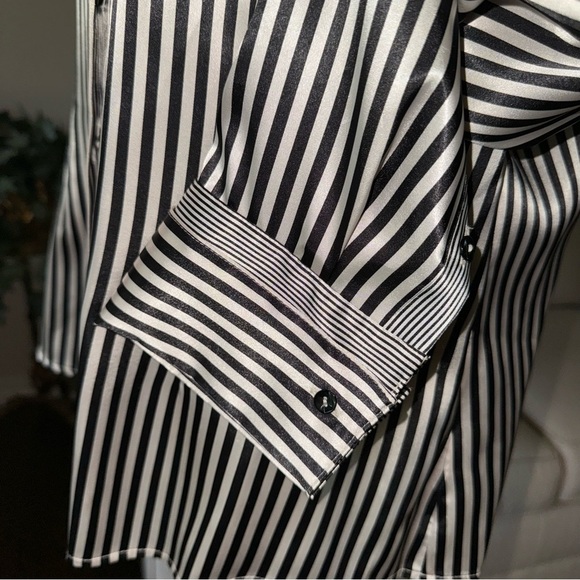 Marks & Spencer Black and White Striped Blouse - Picture 7 of 15